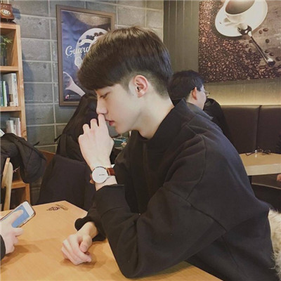 蒲公英的纷飞迷乱了谁的眼(超拽帅气男生头像精选)图3