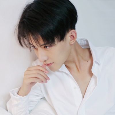 丢三丢四不丢你(高清高大帅气干净男生贴吧头像最新)图