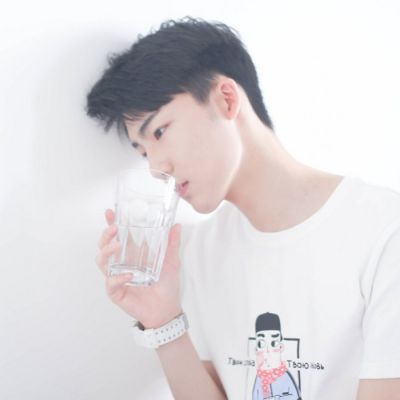 丢三丢四不丢你(高清高大帅气干净男生贴吧头像最新)图7