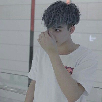 丢三丢四不丢你(高清高大帅气干净男生贴吧头像最新)图10