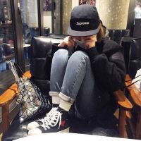 跌跌撞撞无非让你更加坚强(吸引异性的yy女生头像)图7