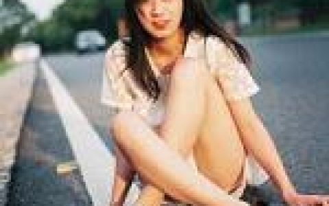 独自承受掩住伤口(森系学院风美女头像最新版本)