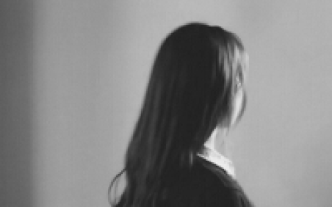 失望到了尽头心便不会再瞎闹(伤感风抖阴女生头像最新版)