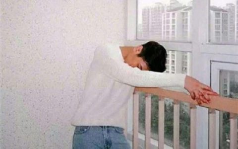 他能爱你也能离开你(抖阴头像男生伤感孤独精选)
