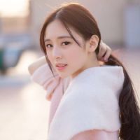 你是我的梦也是她的(梦境女生抖阴唯美头像设计)图