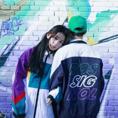 时尚好看的年轻情侣头像两张(很潮很酷的情侣合照yy头像一对)