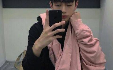 你变成熟懂事的那几年一定很辛苦吧(一个人的伤感头像男生图片)