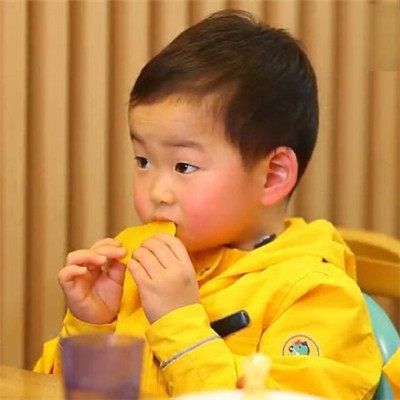 不喜欢我的人都是猪(韩国萌娃宋民国头像超级萌)