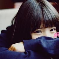 时间苍老了谁又惊艳了谁(小清新女生遮脸头像)