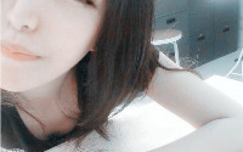 还是会反复的想你_时尚潮流美女QQ头像