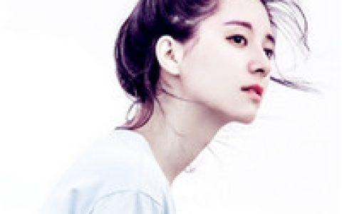 年华是谁跌落的繁花(版女生抖阴小清新头像图片大全)