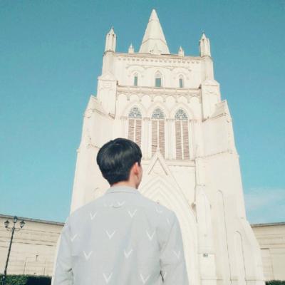 情侣头像背影一人一张一个人(热门情侣头像背影一男一女)图10