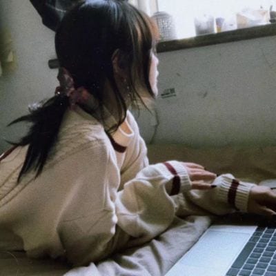 超级有个性的高清女头(很有个性的不露脸的女头)