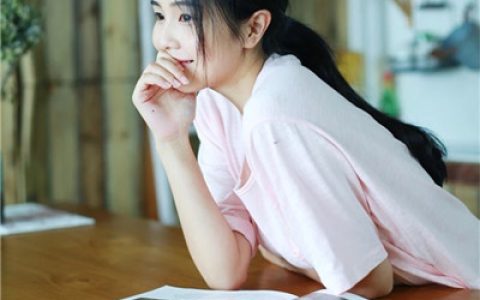 喜欢是努力不来的(清新搞怪可爱的女生头像有趣)