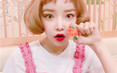雨雾漫了山腰你迷了我(抖阴最火女生头像可爱萌妹子)