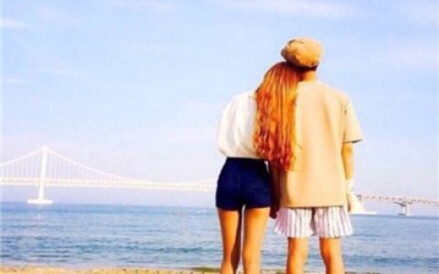 你若是梦我愿沉睡千年(情侣头像一男一女背影海边头像大全)