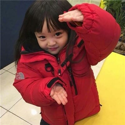 好看的萌娃情侣头像一对(甜炸了的情侣头像萌娃一男一女)