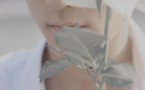 希望你爱我可以爱到世界有61秒(气质意境的唯美女生头像)