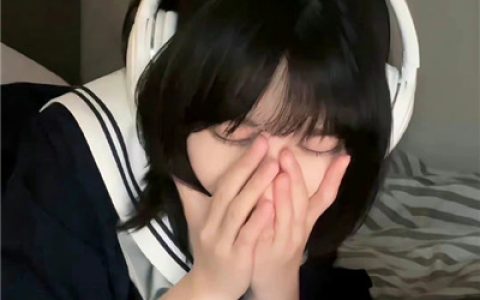 我说天气很舒服你说想一起散散步(高冷耐看高清女生头像无水印气质)