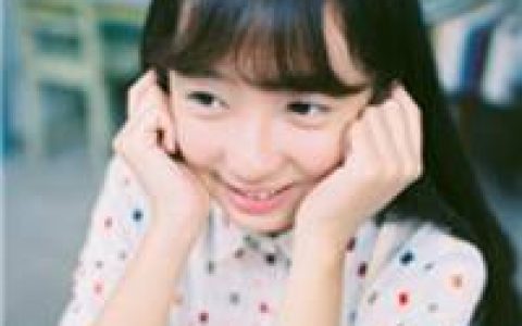 给你讲个笑话早晚有天我会消失(大眼睛皮肤白皙的美女头像)