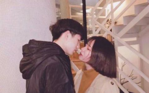 幸福撒狗粮情侣头像一男一女(最新好看情侣贴吧头像一对)