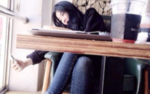 我满着所有的人去找过你的痕迹(娇柔潮流女生个性头像)