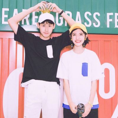 天冷怎么办抱在一起(高清情侣合照贴吧头像一对两张)