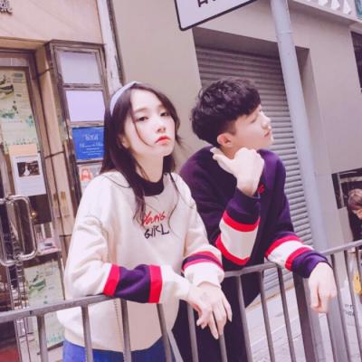 青春搞怪的情侣头像合照(幸福恩爱情侣专用头像一对两张)