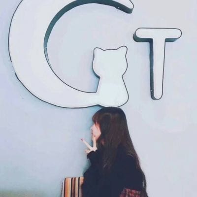 和一个不主动的男生在一起很累(伤感情侣yy头像两张一男一女)