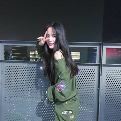 有一种思念叫作避而不见(抖阴可爱的美少女头像超萌甜美)