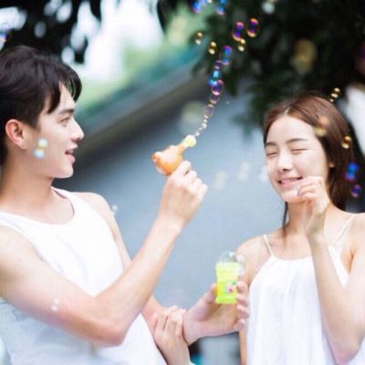 我本是薄情之人却恋你成痴(意境唯美森情侣头像超有爱)