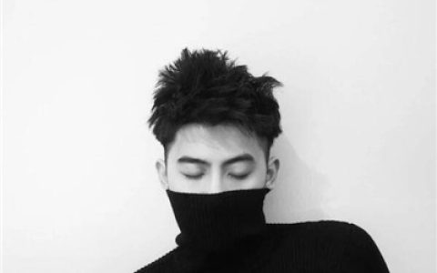 我三分钟的热度却爱你好久(霸气情侣头像超拽黑白图片大全)
