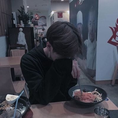 遇见你是我最美丽的意外(气质男生帅气冷酷头像图片精选)