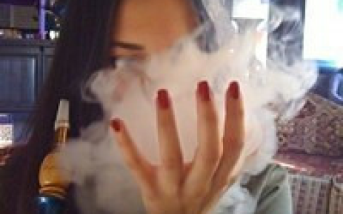 你真的有胆量和我谈条件吗(性感霸气女生头像)