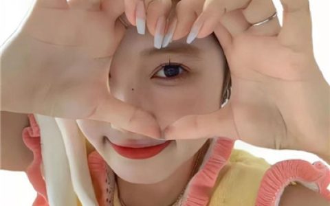 很特别的高颜值女头(很与众不同搞怪型的女头合集)