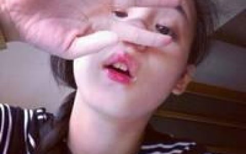 疯疯癫癫有何不可(适合女汉子的抖阴头像)