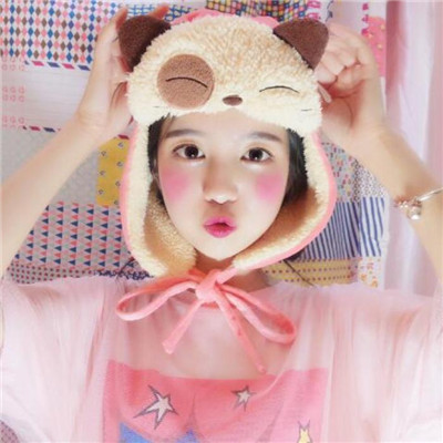 你酷酷的笑脸也有腼腆时侯(超萌可爱女生闺蜜头像最新)