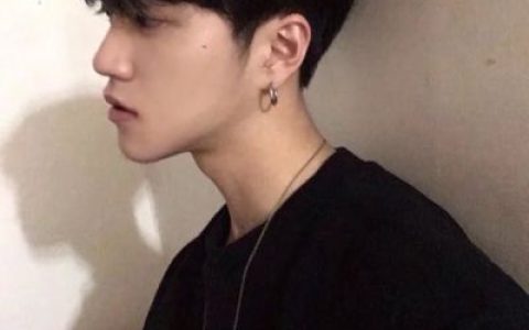 干净舒服男生帅气图片头像(最新抖阴头像男生阳光帅气头像精选)