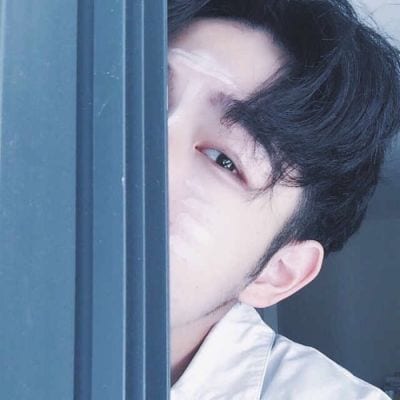 帅气有意境的帅哥明星图片头像(帅气的帅哥明星头像大全)