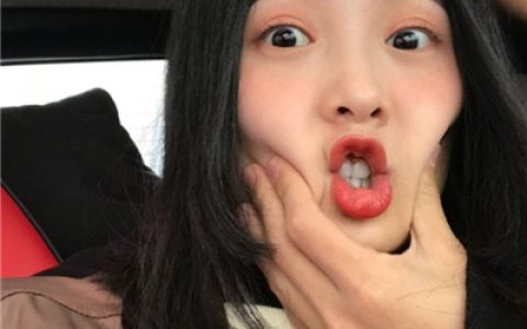 城市美丽烟火让人无处可躲(女生可爱搞怪头像大全)