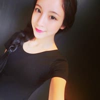 记忆的双手总是拾起那些明媚的忧伤(QQ个性女生头像发布中心)