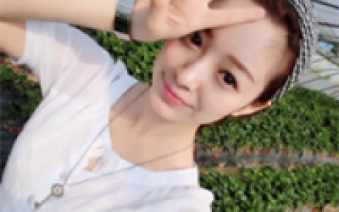 清新好看的长发女生头像(精选陌陌头像女)