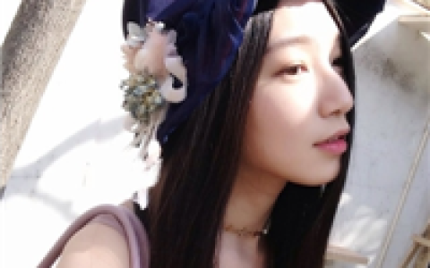 清新漂亮的陌陌女生头像(长发女生头像大全最新的)