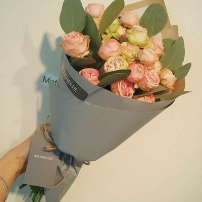 感情不是等你有空才珍惜(阳光鲜花头像唯美图片大全)