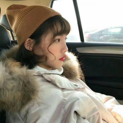 该来的总会姗姗来迟迟(抖阴可爱又逗比的女生头像搞笑版)