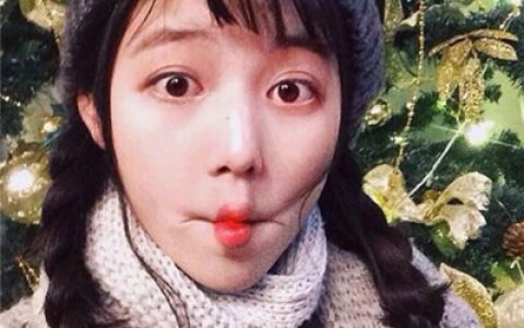 你不丑是镜子难看(最火快手头像女生可爱搞怪)