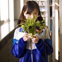 你就像风在说话顺着我方向(青春校园女生抖阴个性头像)