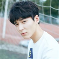 曲一首烟花笑谱一曲离别伤(比较时尚帅气优雅的男生头像)