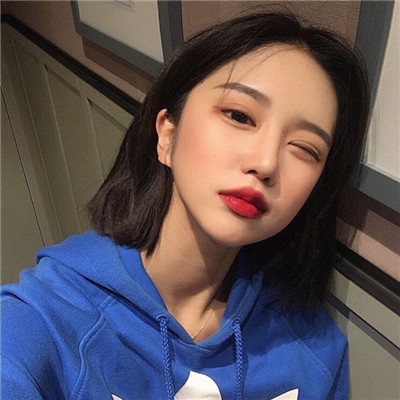 有一种爱叫无论如何我都在(女生可爱小清新短发头像大全)