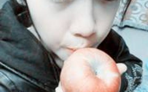 我喜欢你回头看我时的眼神(可爱小清新女生抖阴个性头像)